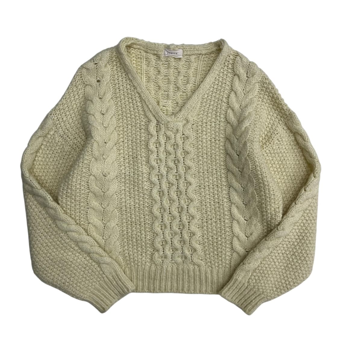 시엔느 아이보리 꽈배기 브이니트 상품이미지2