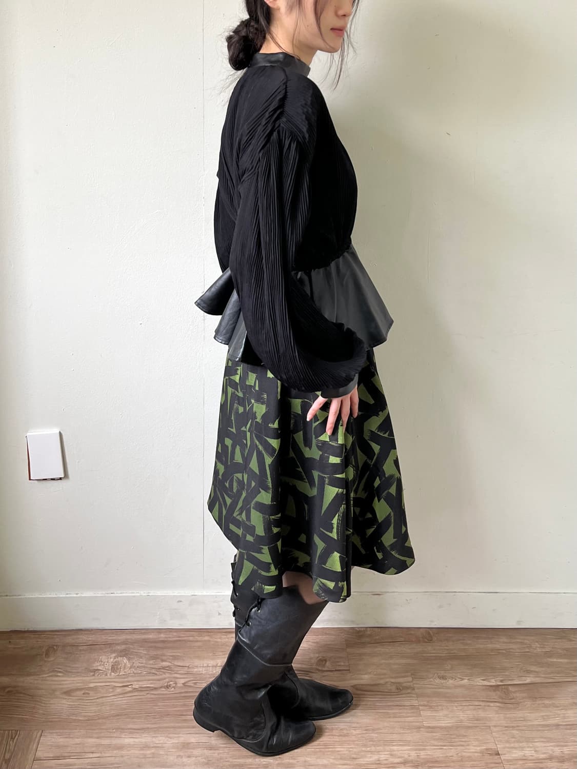 Japan vtg 레더 플리츠 탑 상품이미지4