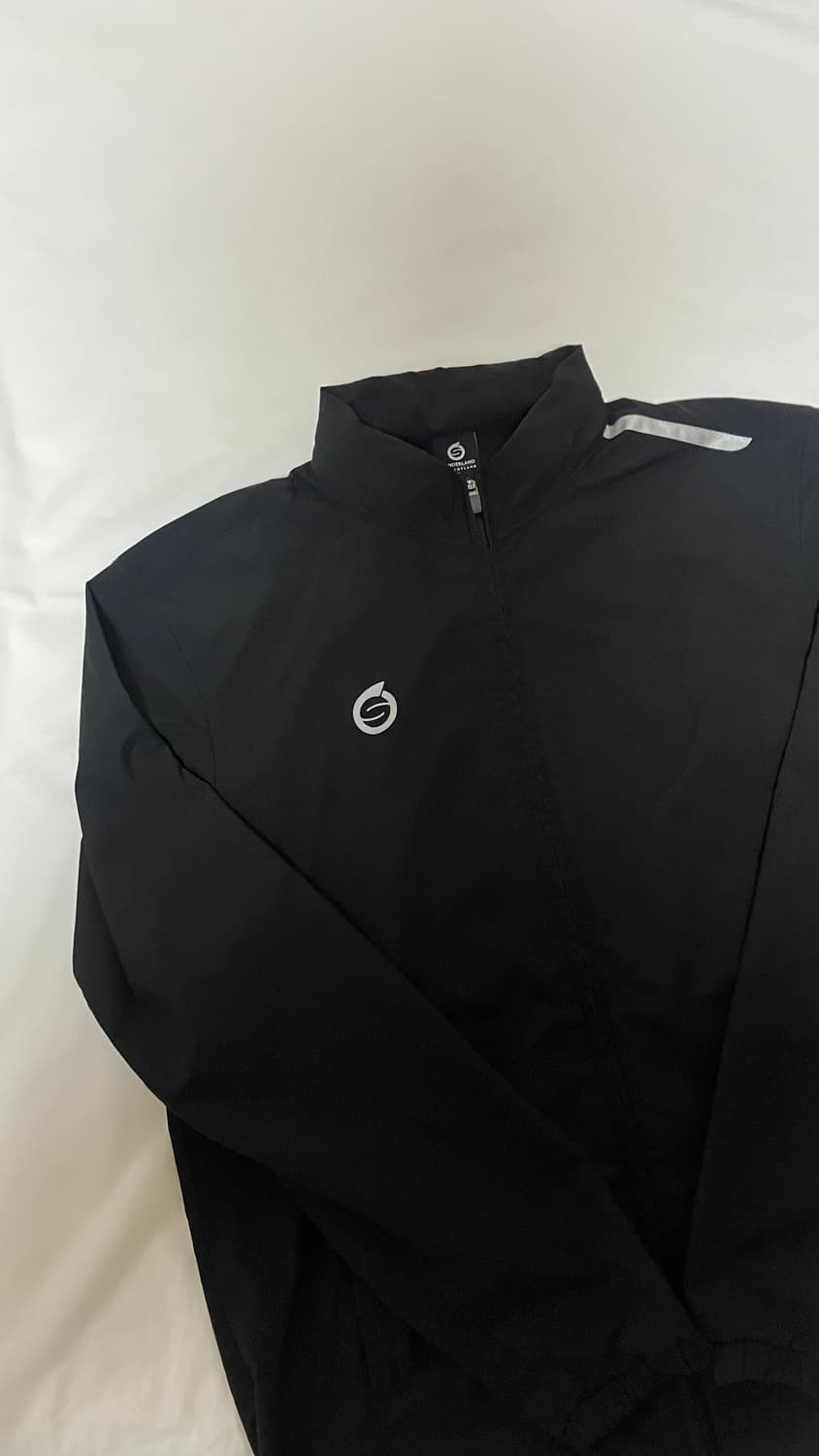 새상품급 SUNDERLAND 바람막이 자켓  상품이미지1