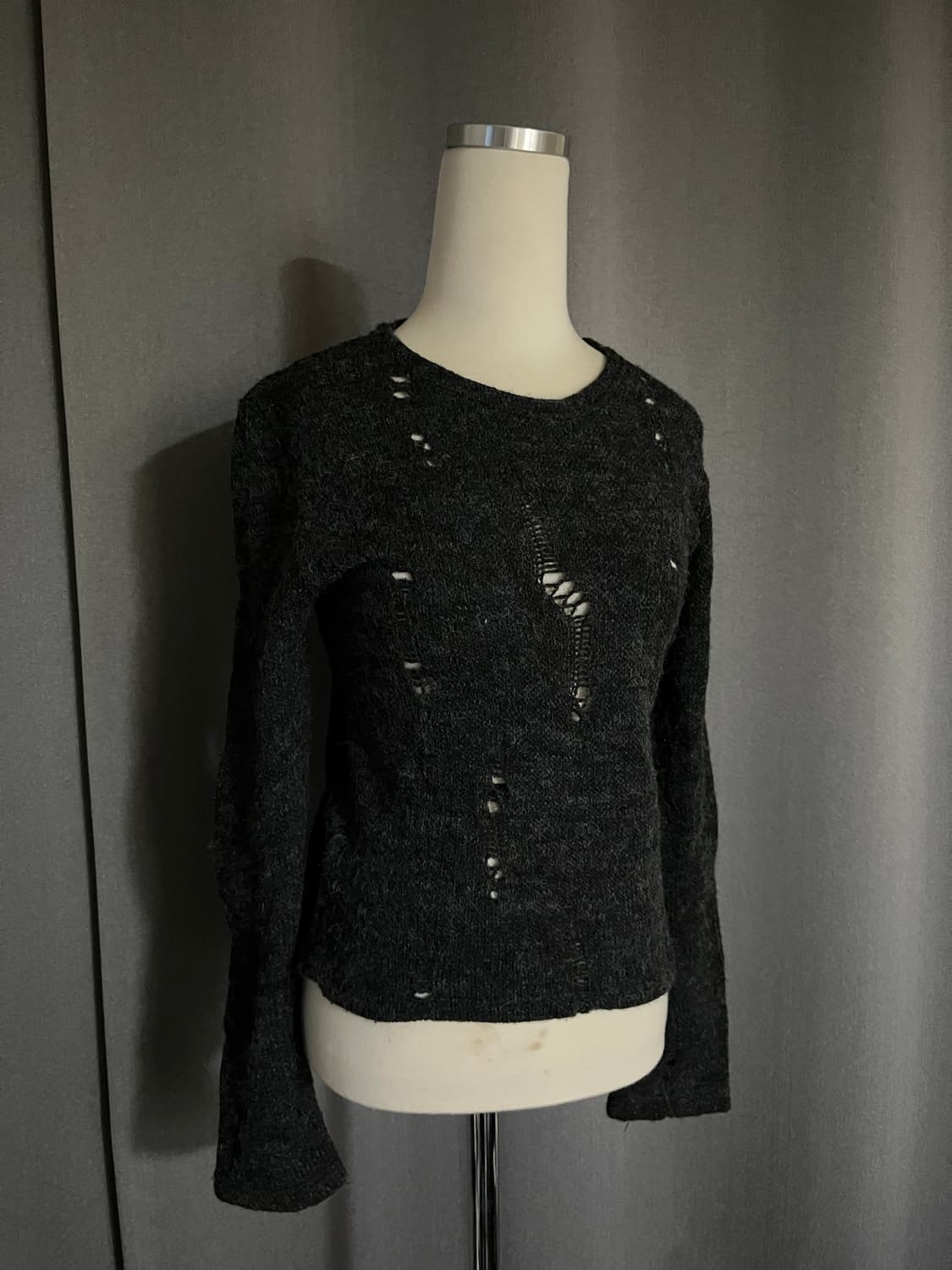 데미지 니트 상품이미지1