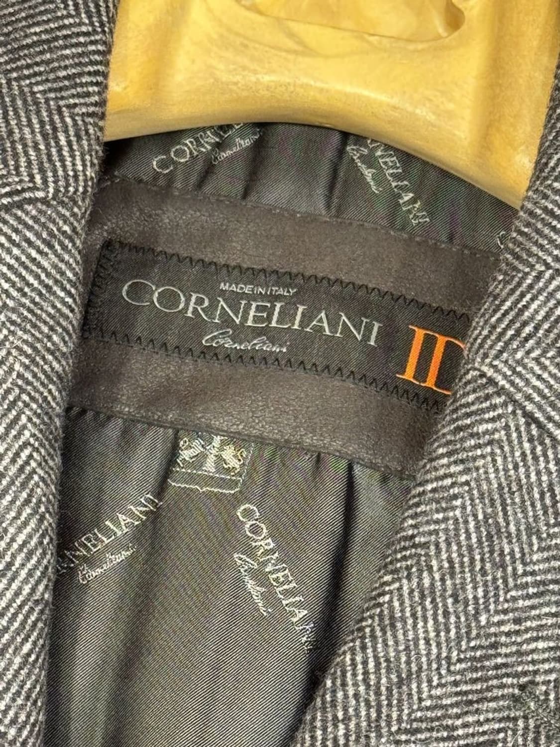 꼬르넬리아니 코트 상품이미지8