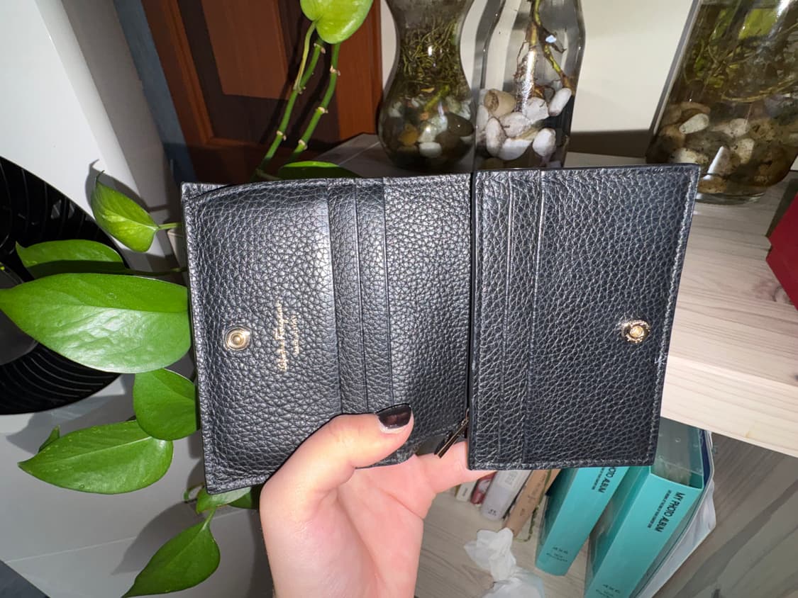 Ferragamo wallet 상품이미지2