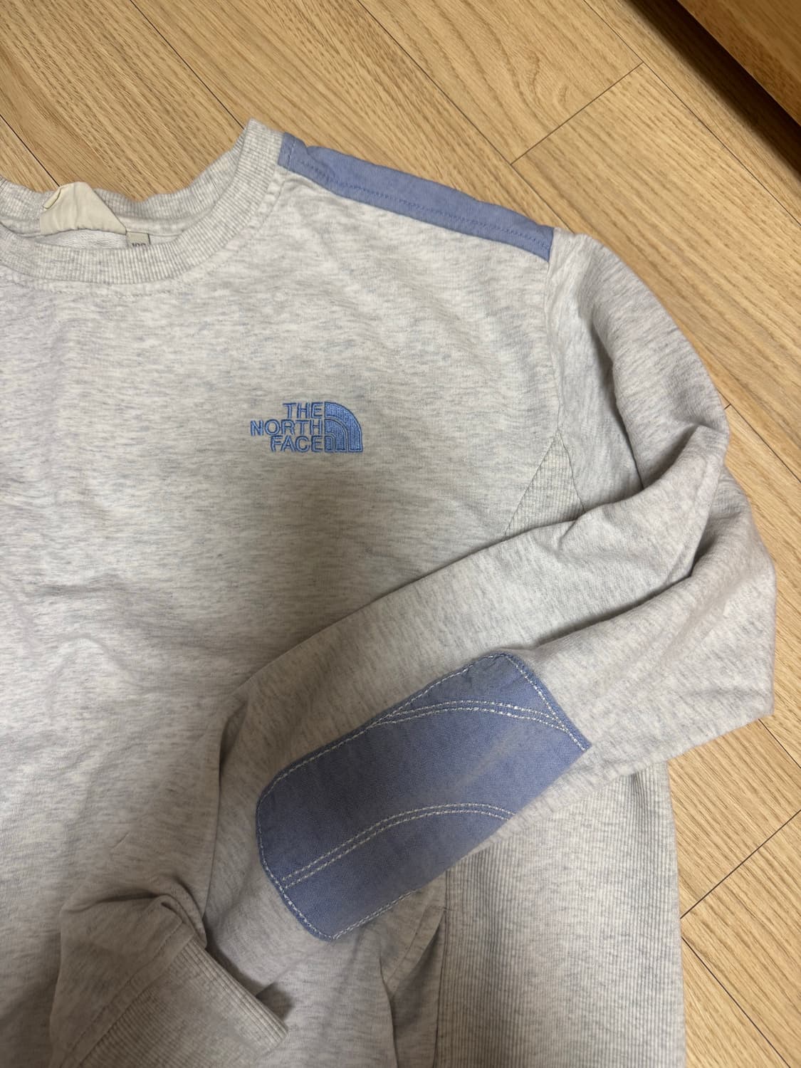 노스페이스 맨투맨 상품이미지1