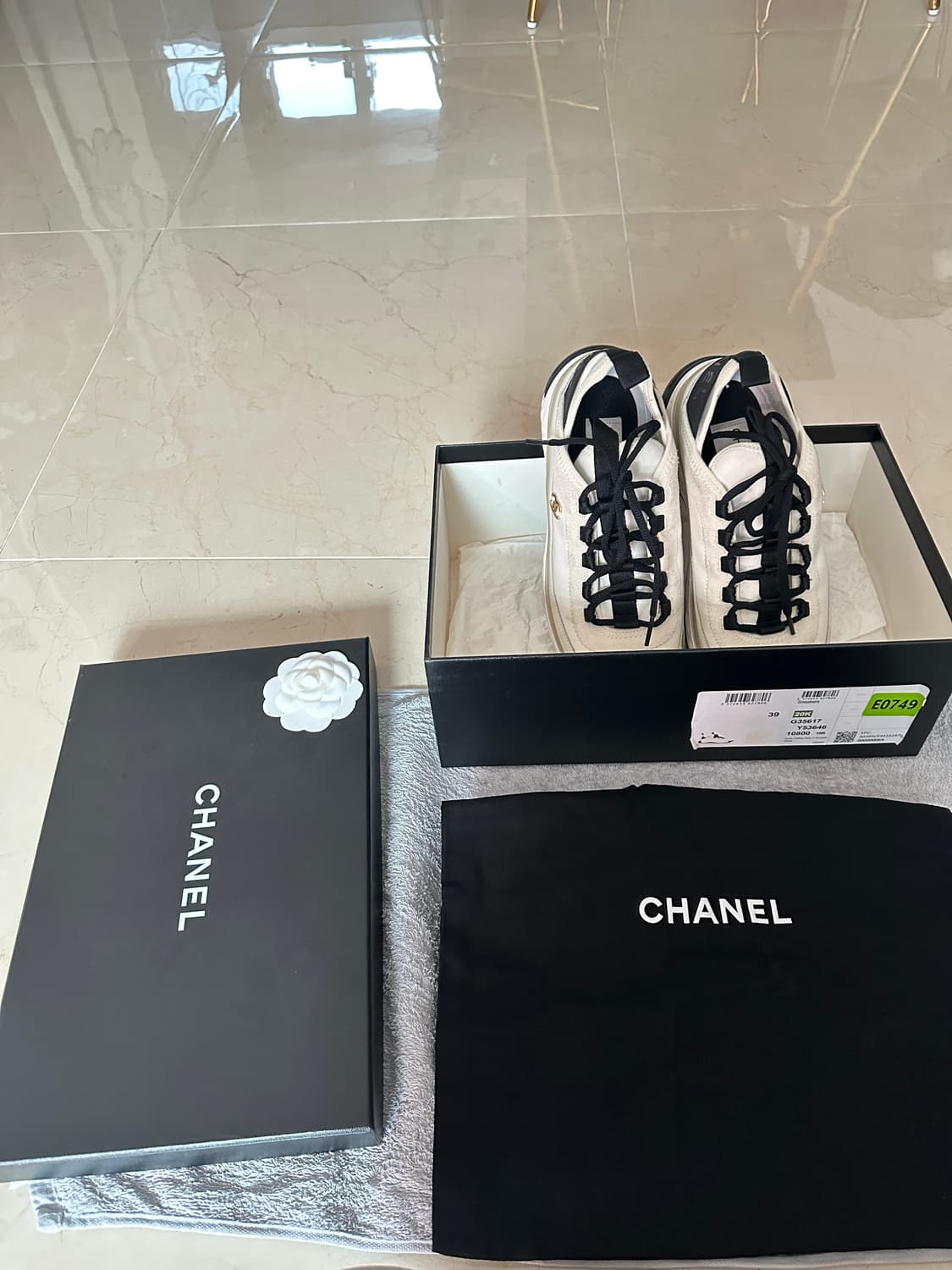 샤넬 믹스드파이버 스니커즈 (250) 재당근  상품이미지1