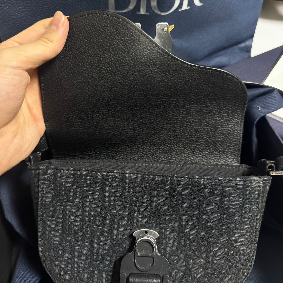 디올 오블리크 미니 새들 플랩 메신저 크로스백 상품이미지6