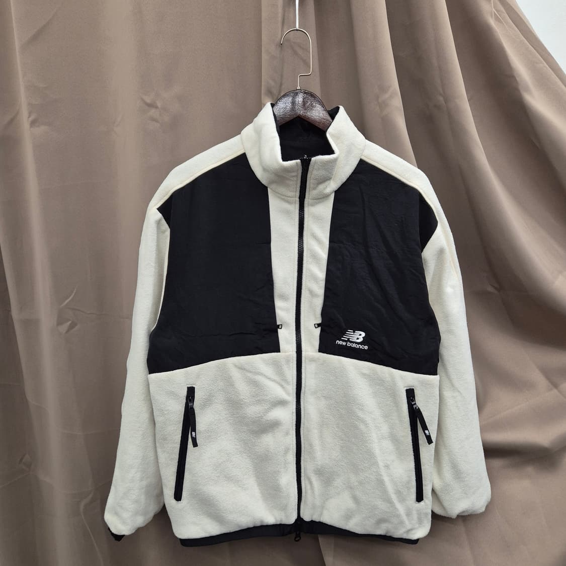 뉴발란스 리버서블 플리스 자켓 L 상품이미지1