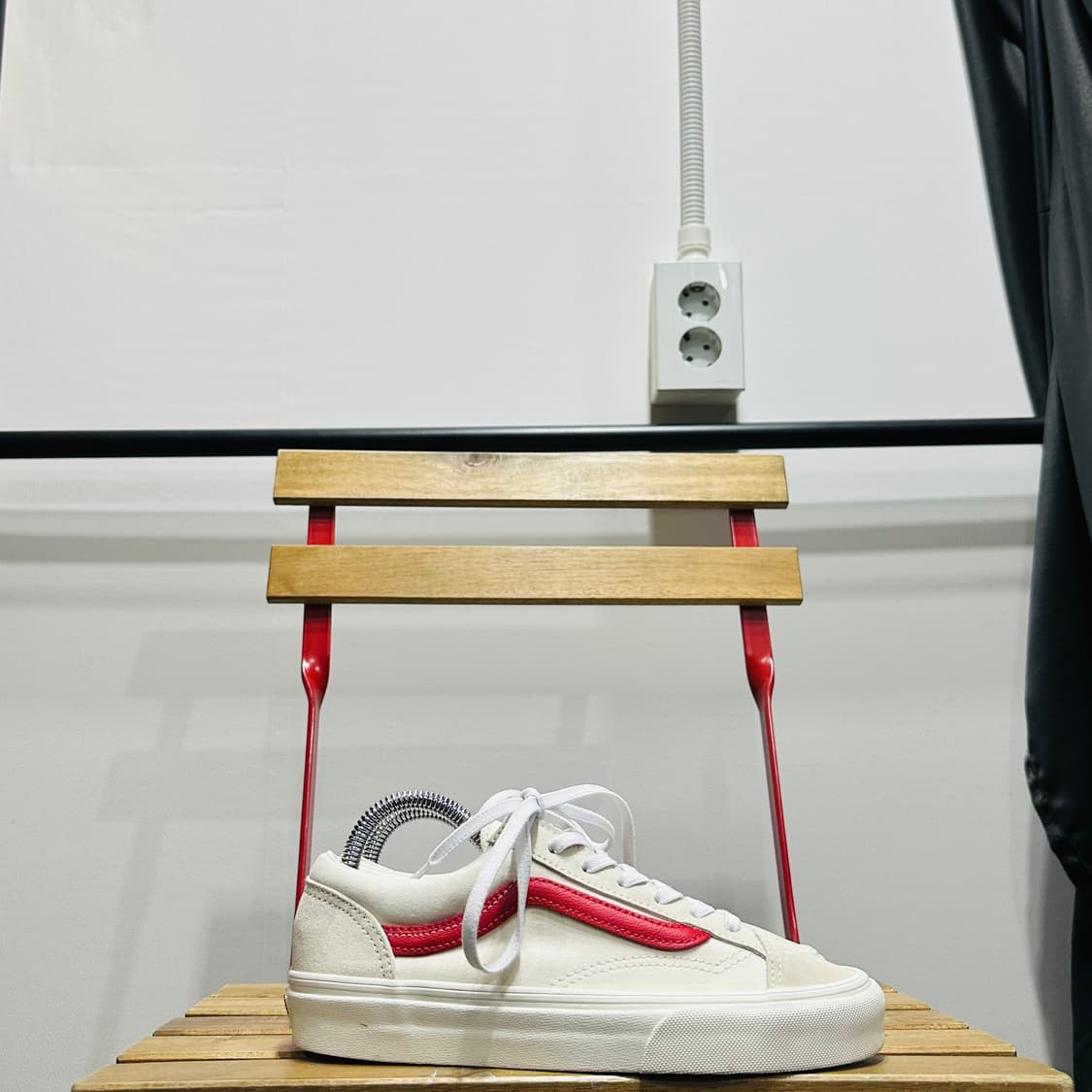 235) 반스 운동화 여성 여자 신발 스타일36 크림슨 레드 상품이미지1