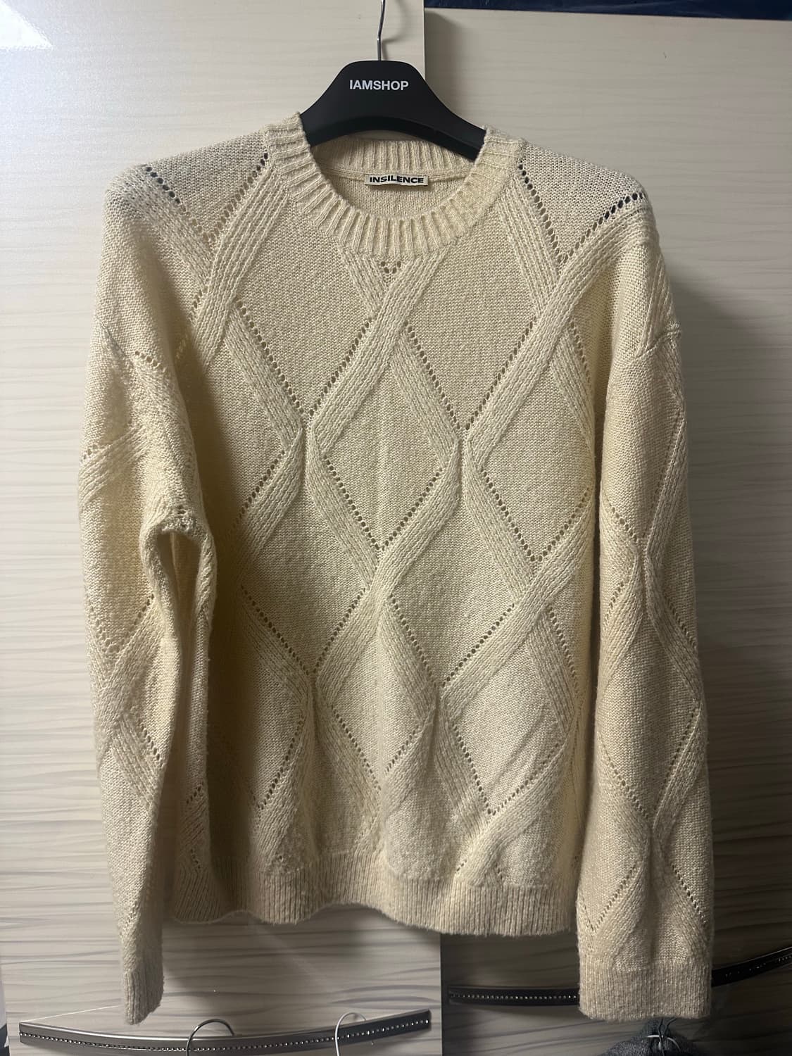 인사일런스 니트 M 상품이미지1