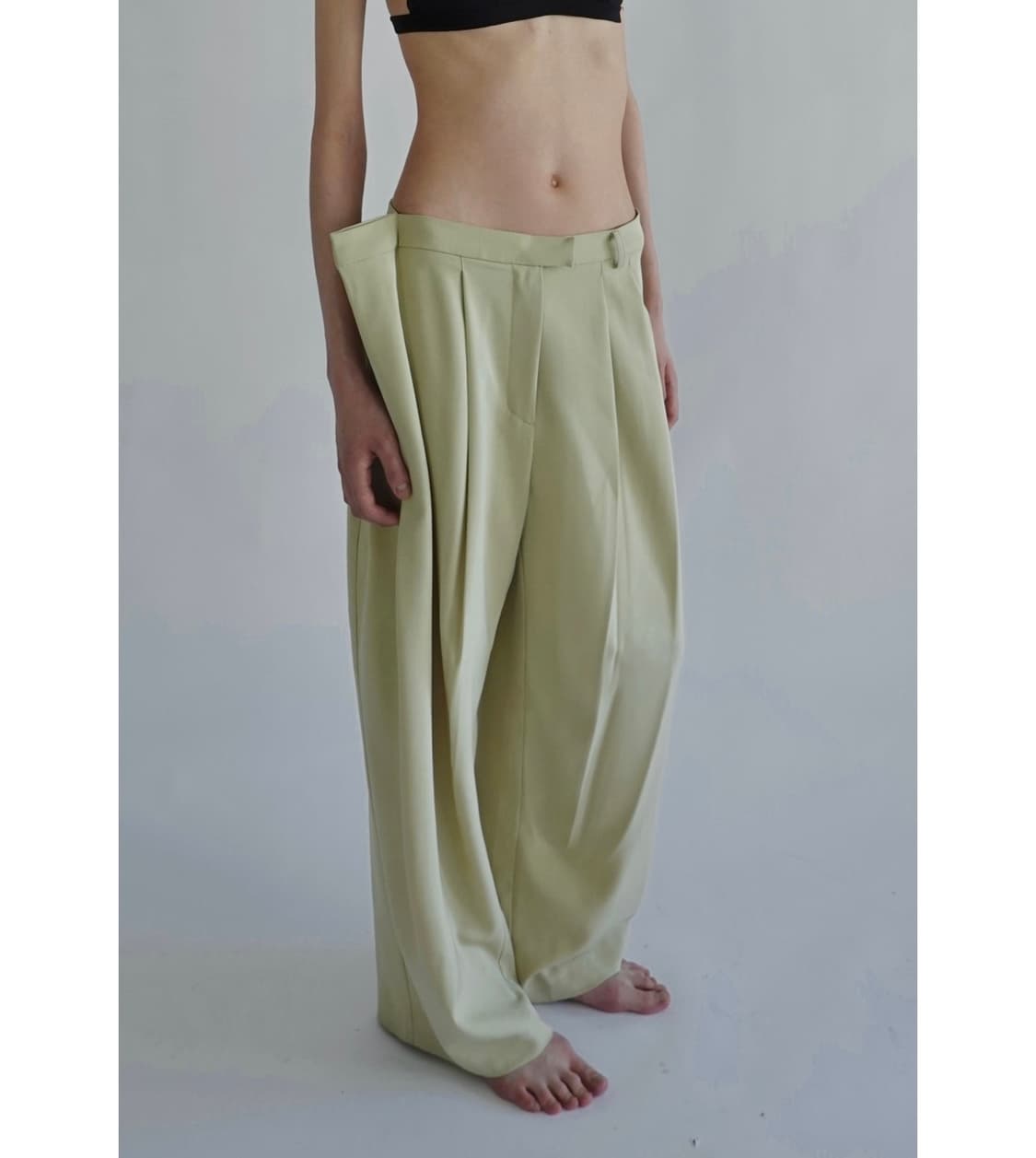 에옹쓰 Unbalanced Block Trousers - mustard 상품이미지1