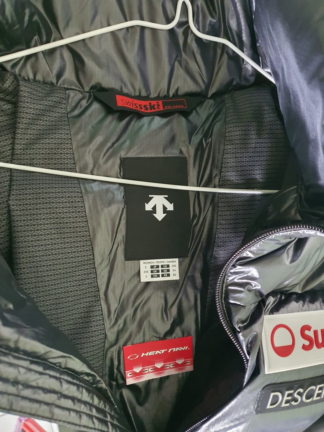 데상트 여성 숏패딩 상품이미지4