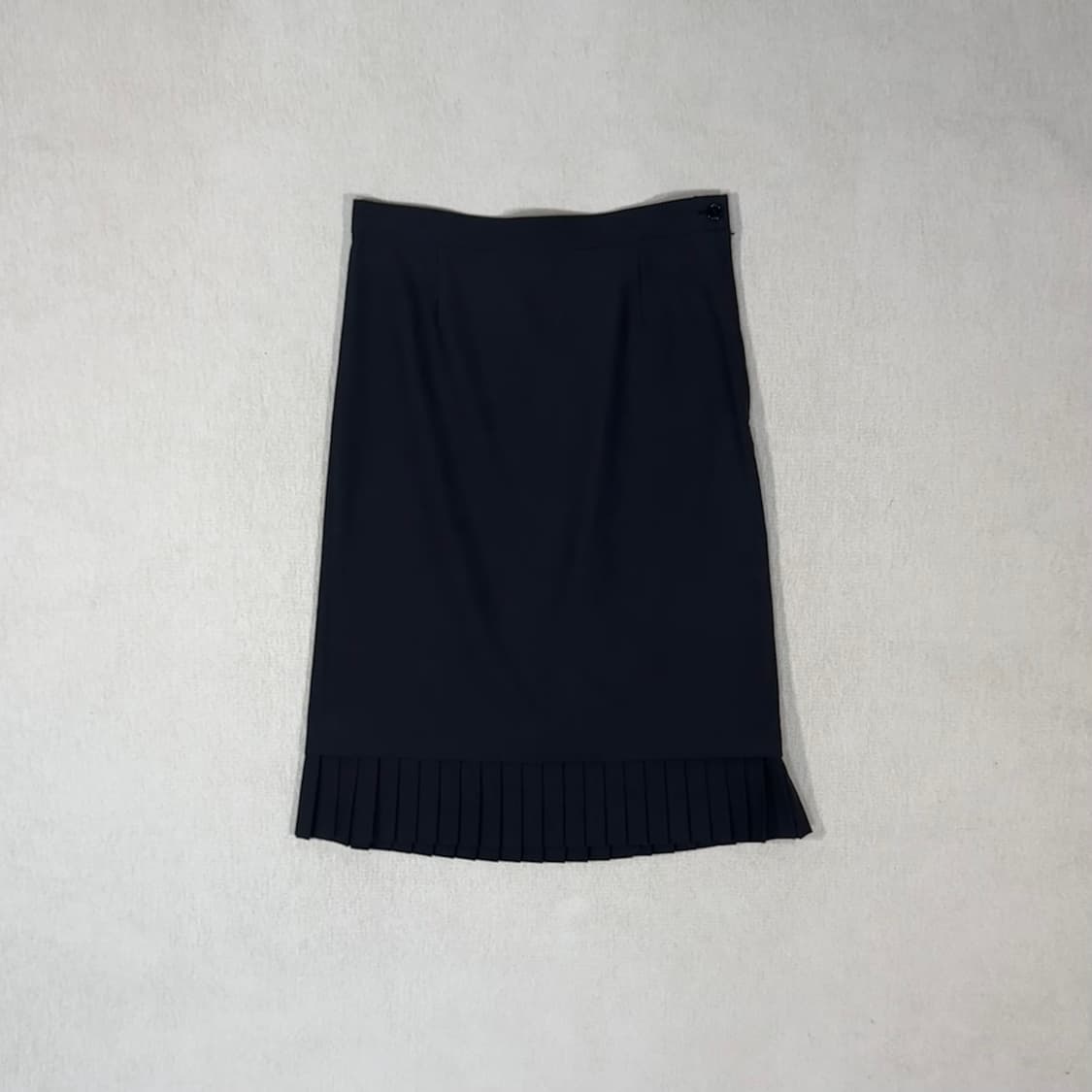Archive Pleated Black Skirt 상품이미지1