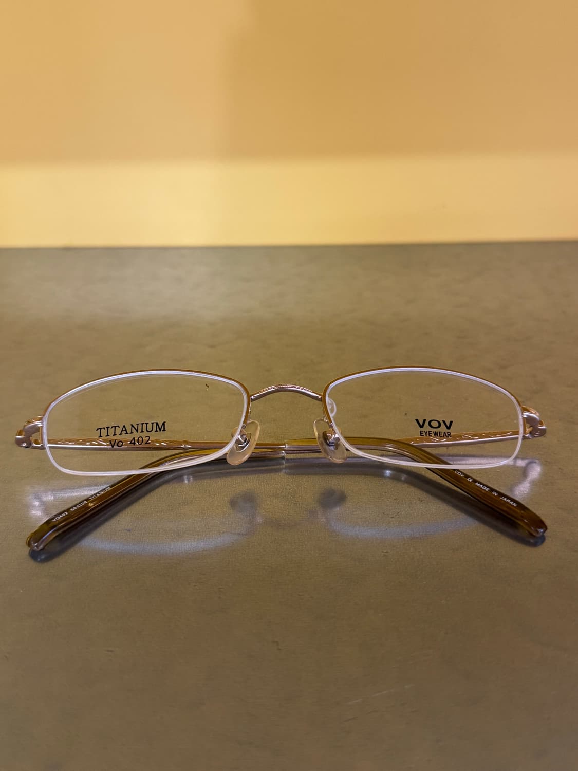 VOV Titanium VO-402 슬림 스퀘어 프레임 상품이미지1