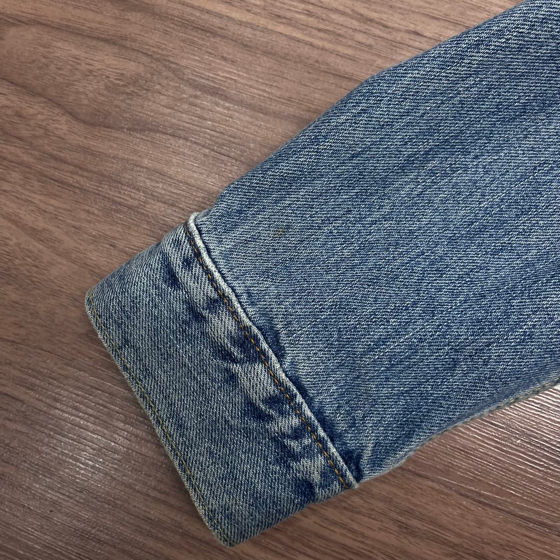 100 리바이스 투포켓 연청 데님 자켓 상품이미지5