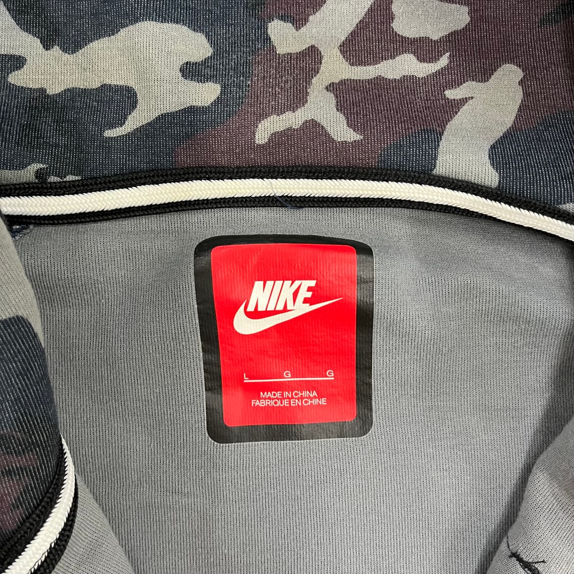L 나이키 테크 플리스 카모 후드 집업 0129M2 상품이미지2