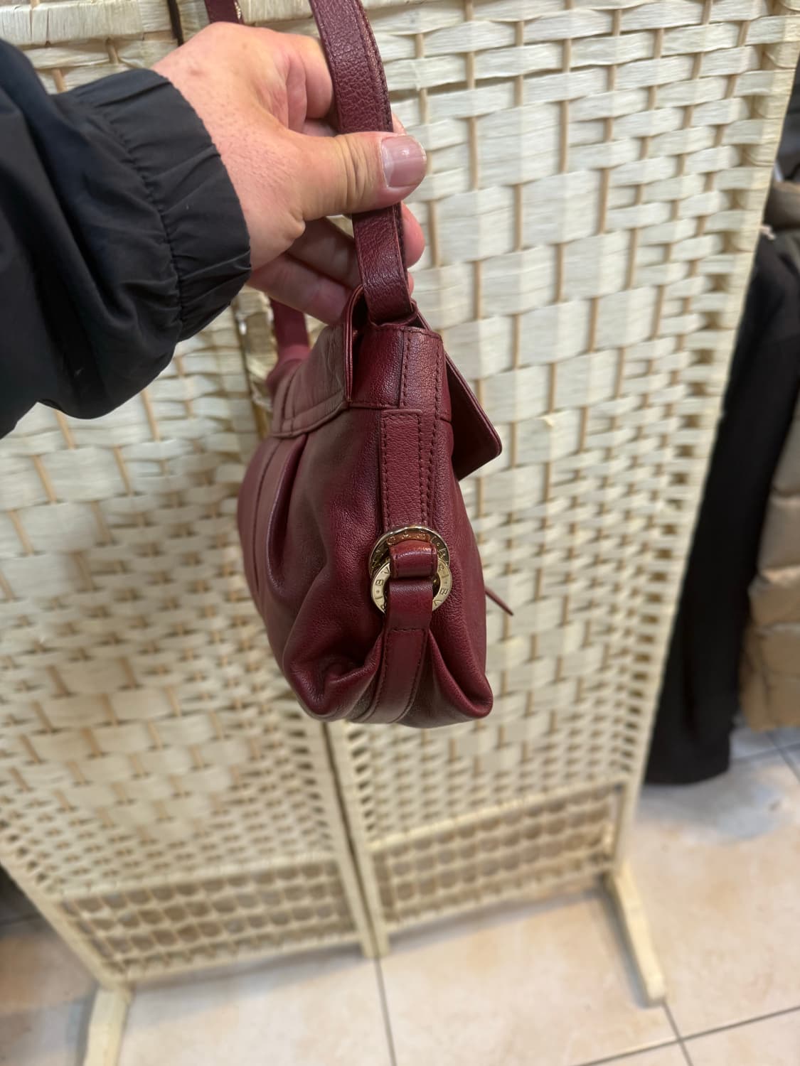 정품 불가리 찬드라 숄더백 팝니다 상품이미지5