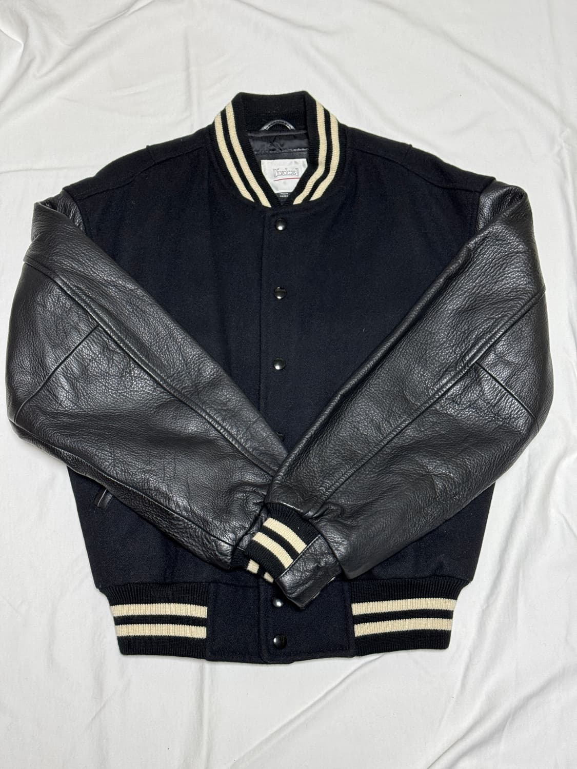 [ixi:z] 블랙 바시티 자켓 상품이미지2