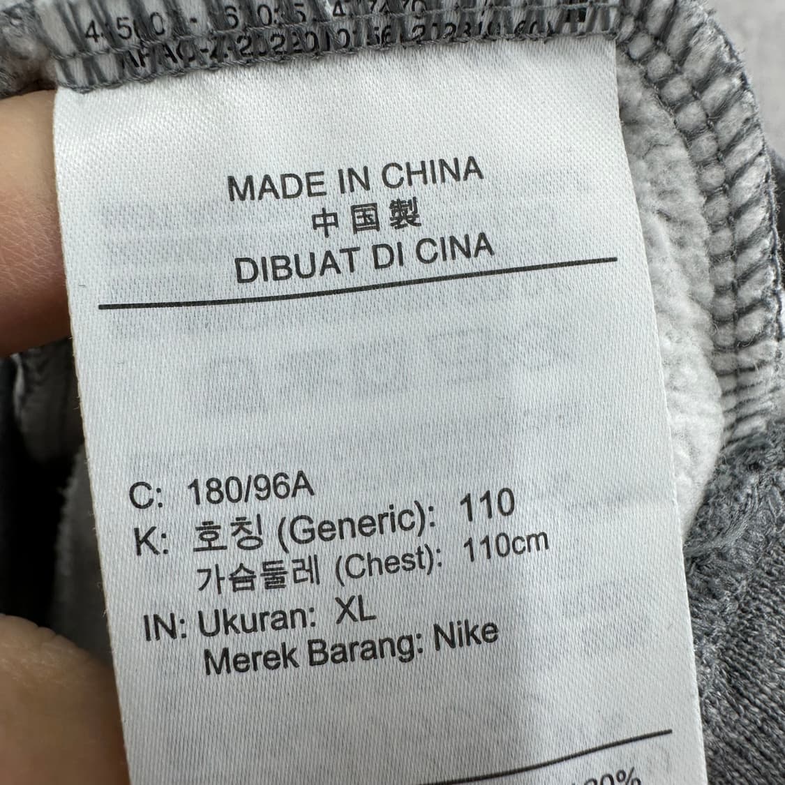 105 나이키 조던 남자 오버핏 맨투맨 상품이미지4