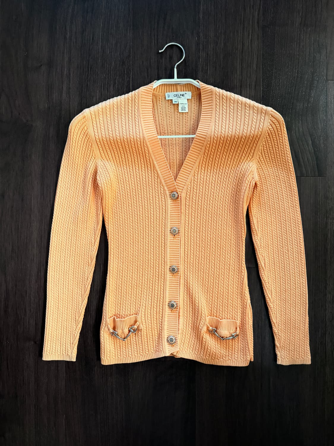 셀린느 슬림핏 가디건 상품이미지1