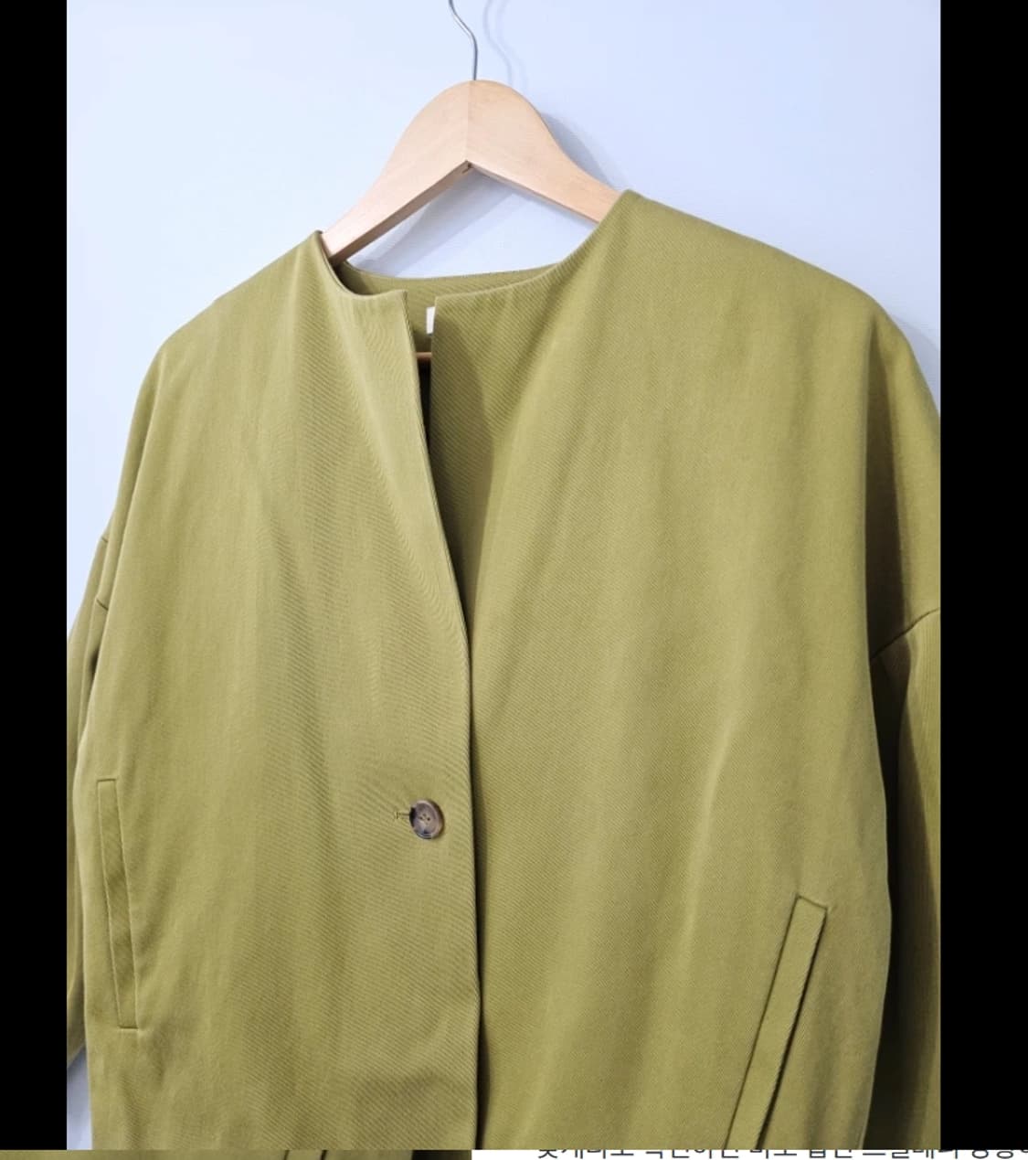 COS 코스 크러쉬 크롭 자켓 올리브색 ~55반 상품이미지3