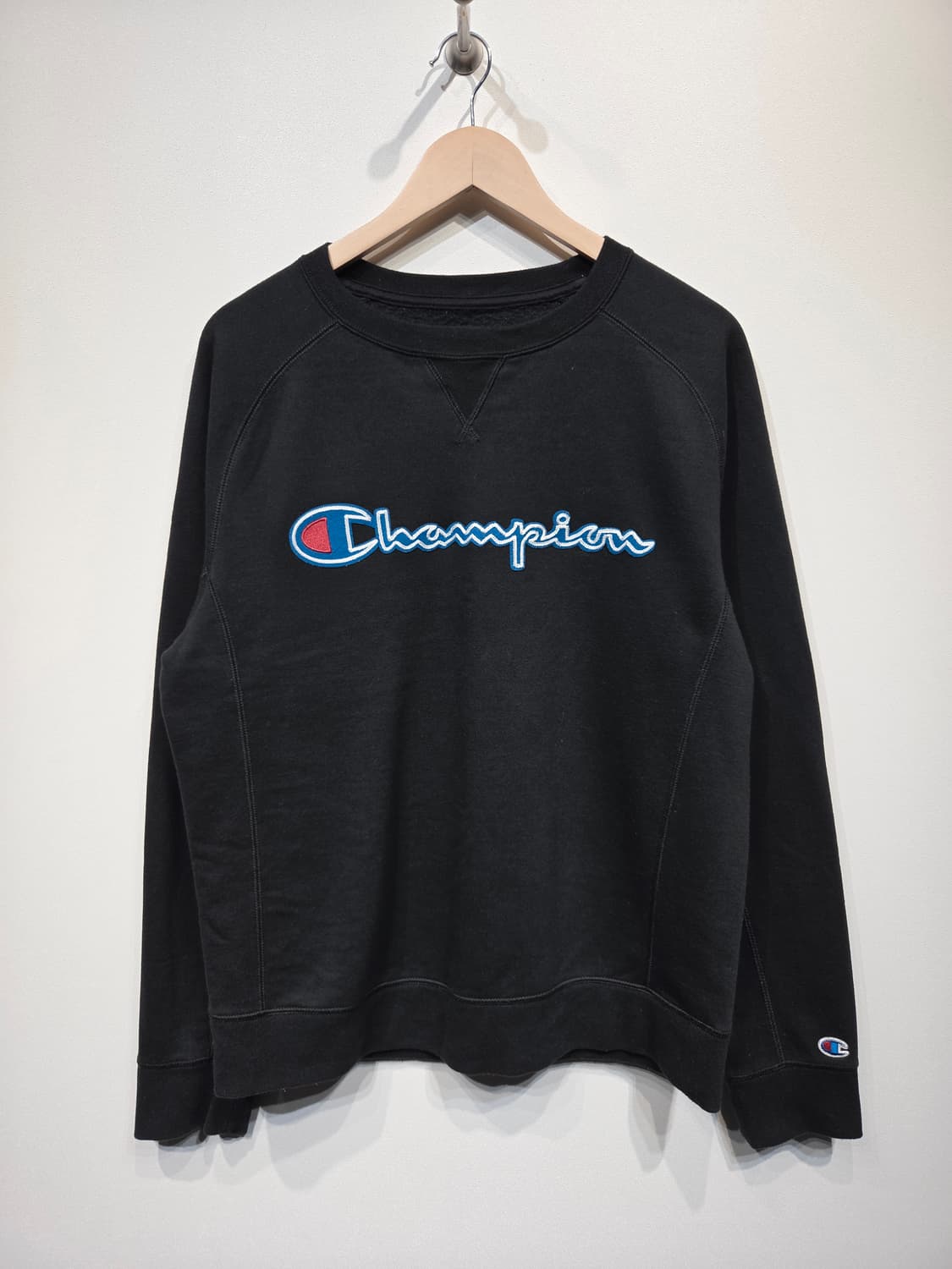 챔피온 안감기모 블랙 로고 맨투맨 티셔츠_M 상품이미지2