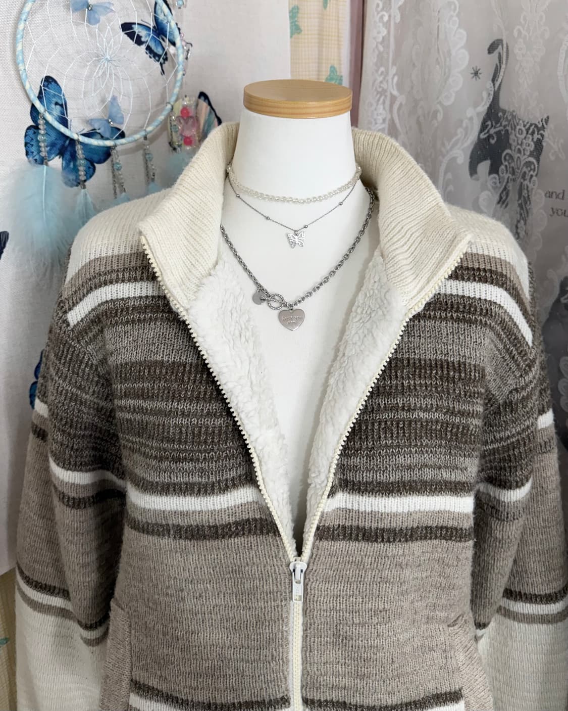 아이보리 & 브라운 뽀글이 니트 집업 자켓 상품이미지3