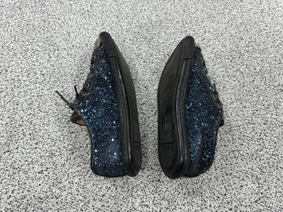 미우미우 글리터 로우 스니커즈  상품이미지4