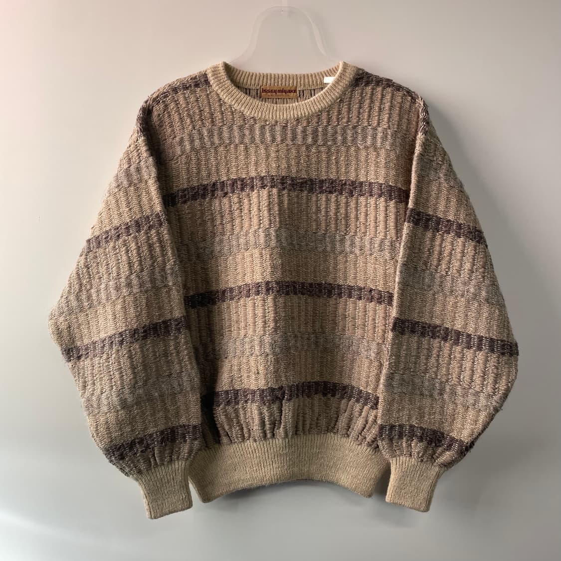 이세이미야케 울 라운드 니트 상품이미지1