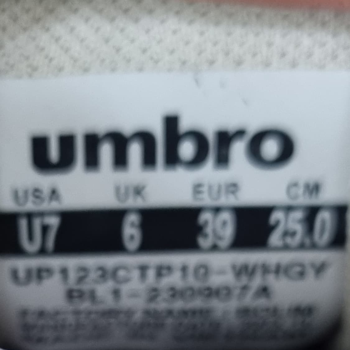 엄브로 헤네시조거 운동화250 상품이미지6