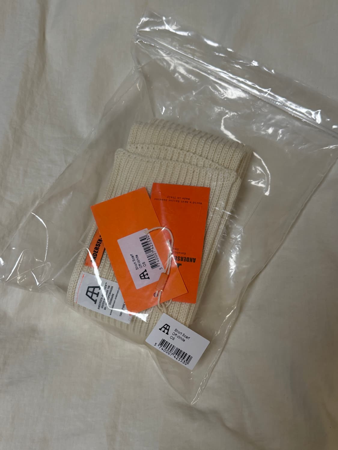 안데르센 숏 머플러 오프화이트 새상품 상품이미지2