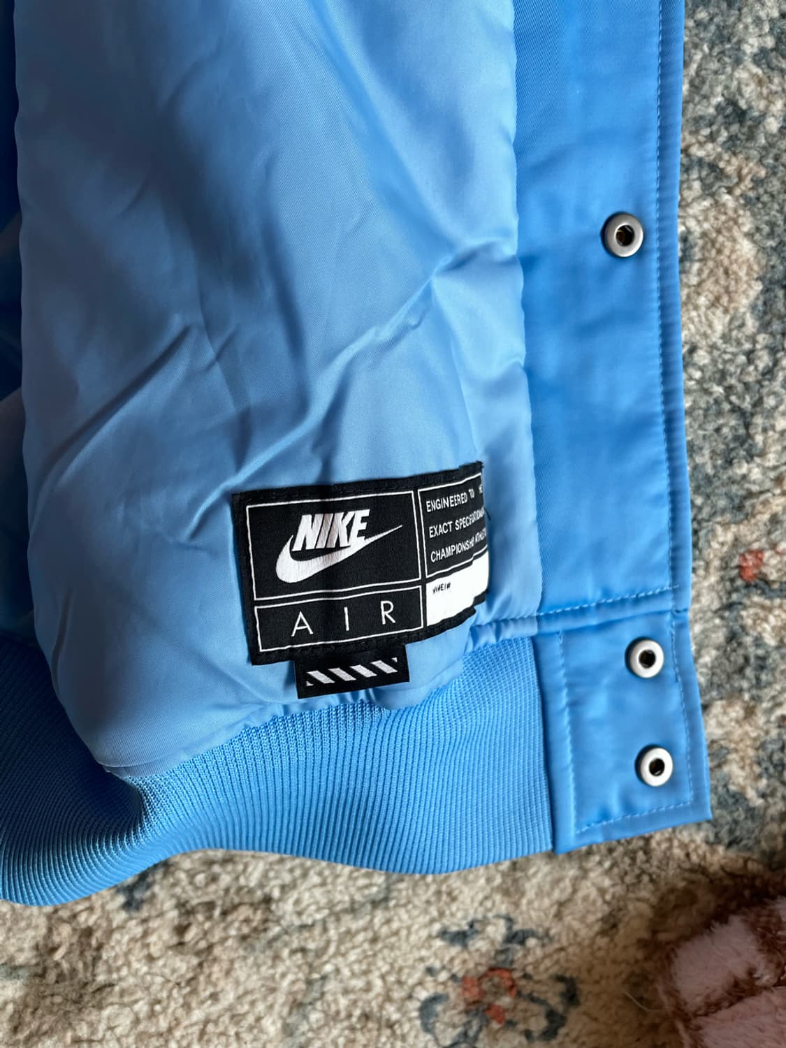 나이키 에어 바시티 자켓 유니버시티 블루 (새제품. XXL) 상품이미지4