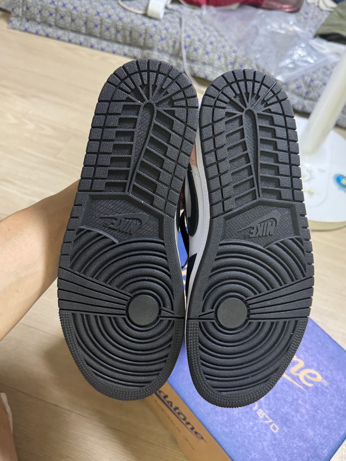 New] 나이키 조던 로우 블리치드 코랄 255 상품이미지5