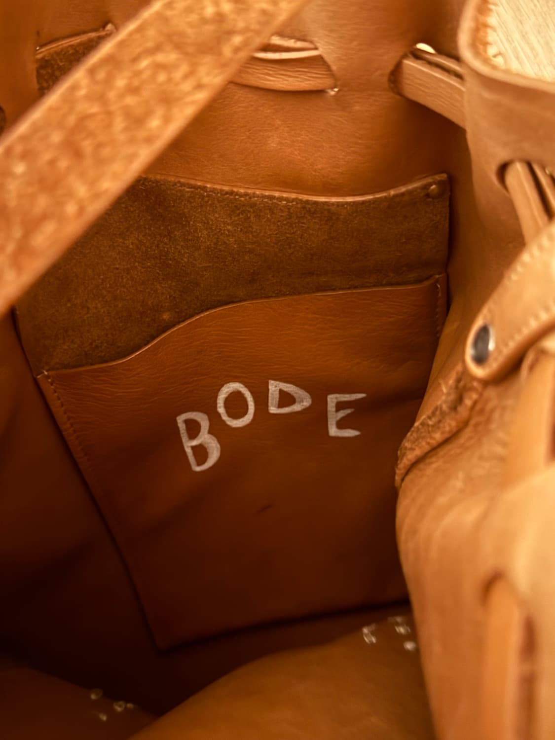 BODE 보디 스웨이드 플라워 숄더백 Bode Pearly Cinched 상품이미지9