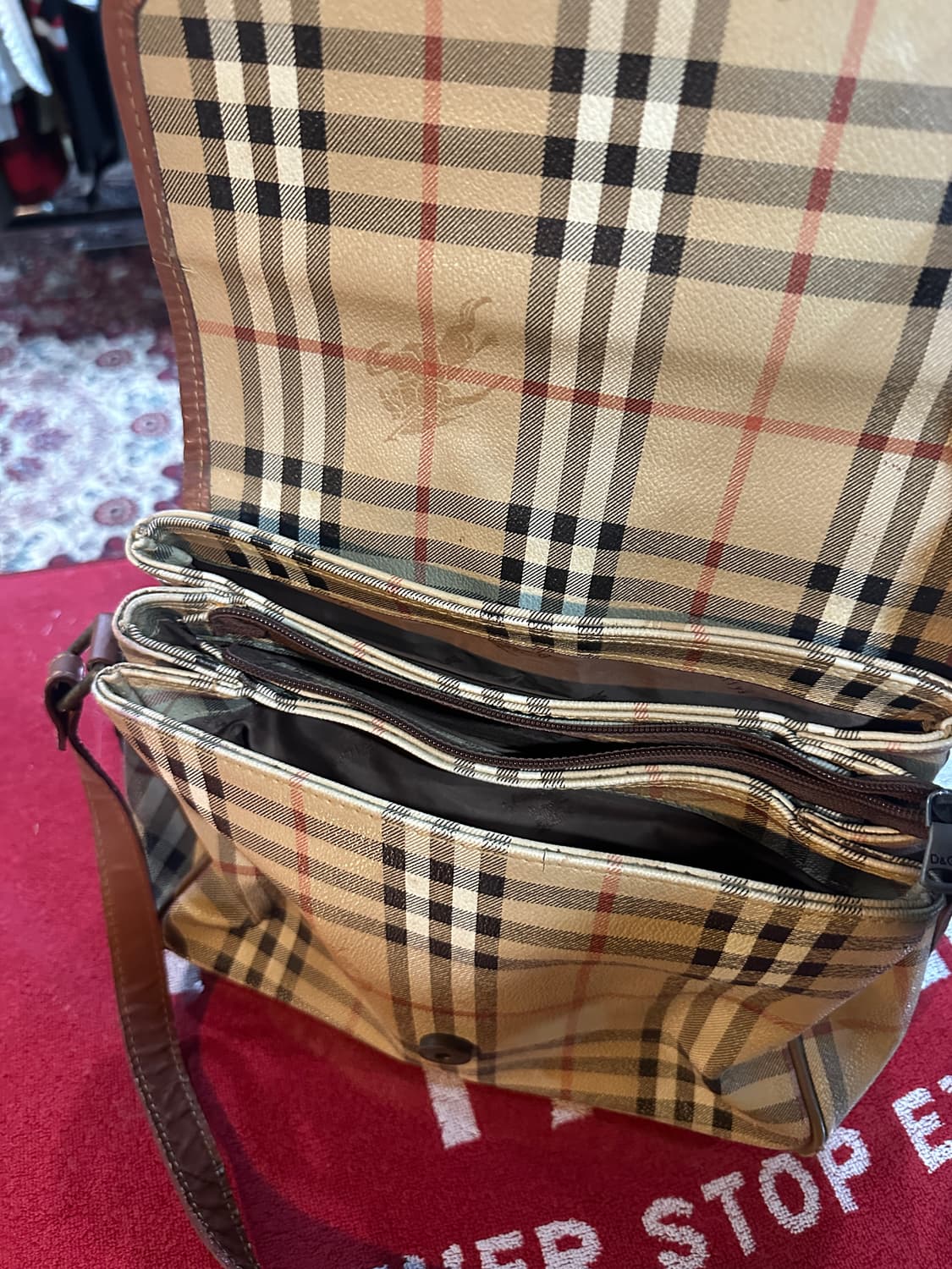 버버리 노바체크 크로스백 상품이미지7