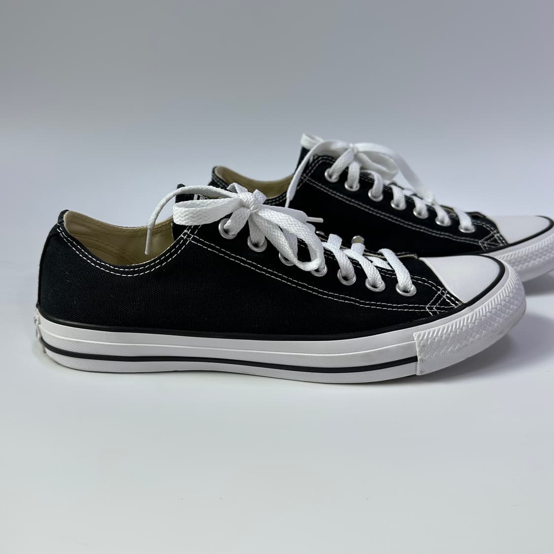 [새상품급] 컨버스 척 테일러 올스타 로우 블랙 스니커즈 275 상품이미지2