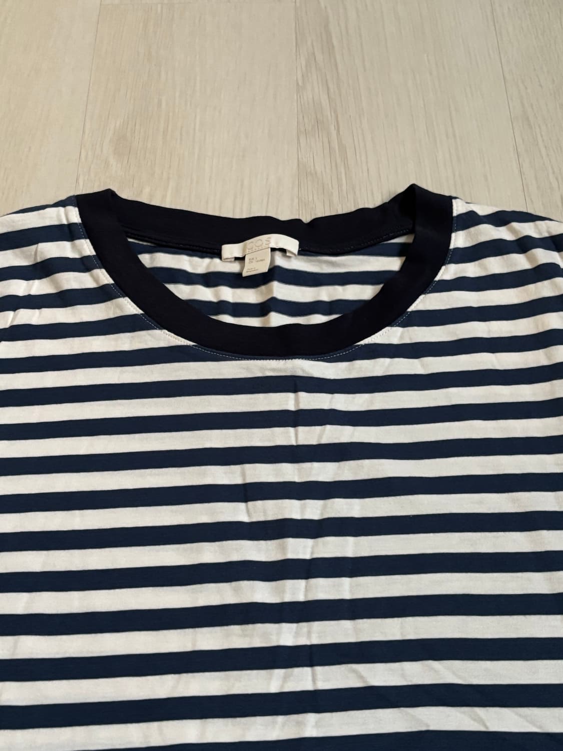 코스 cos 긴팔티 S 상품이미지4