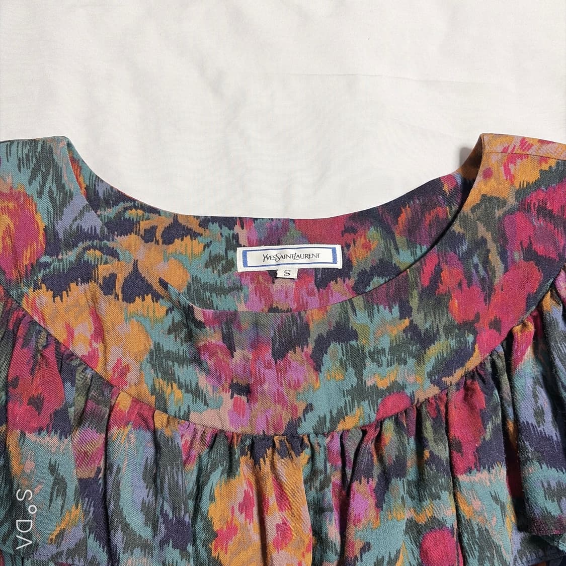 입생로랑 플라워 프린트 프릴 블라우스 S 상품이미지3