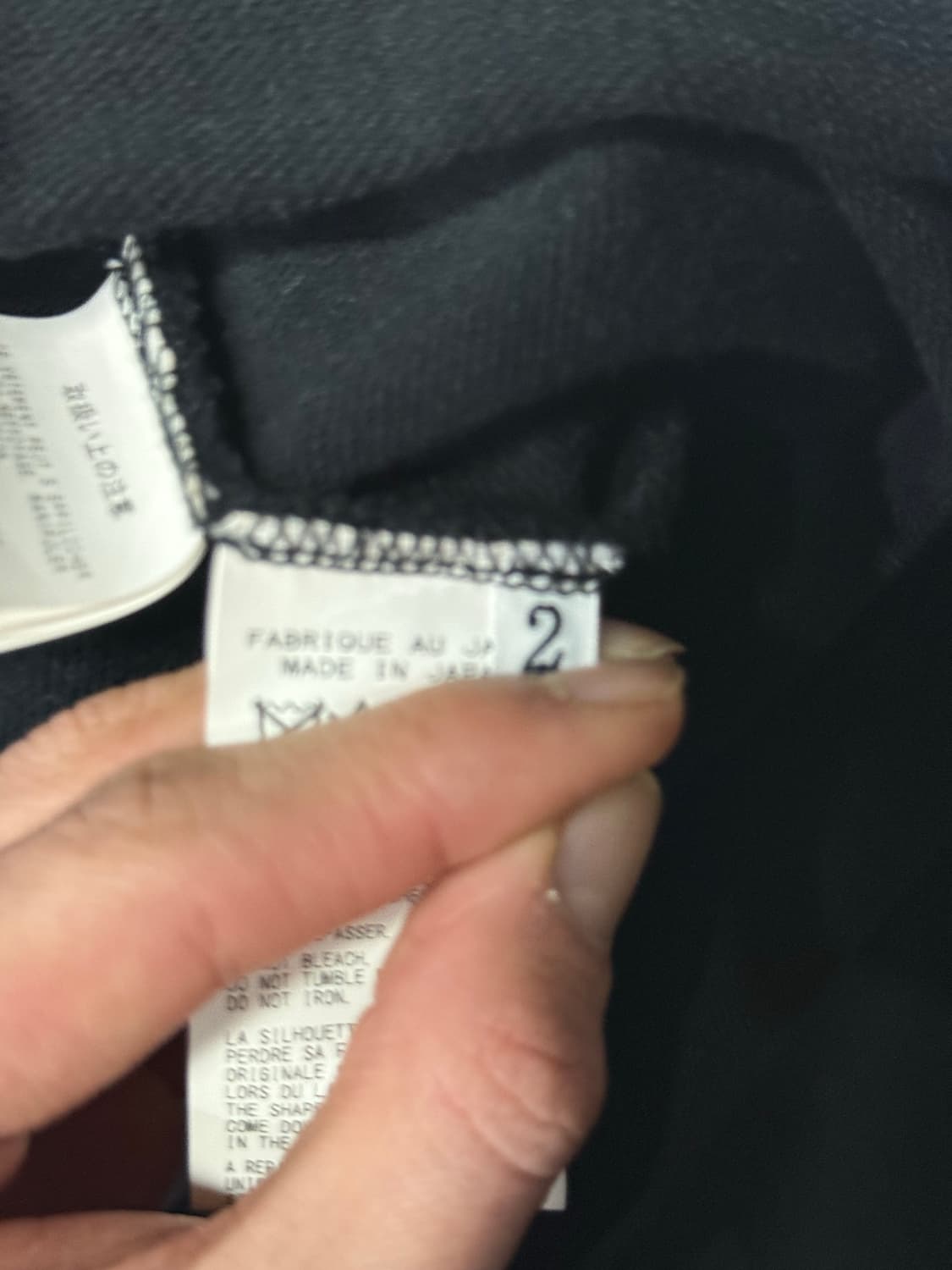 요지 야마모토 레귤레이션 단추 디테일 투웨이 롱 후드 집업 자켓 상품이미지7