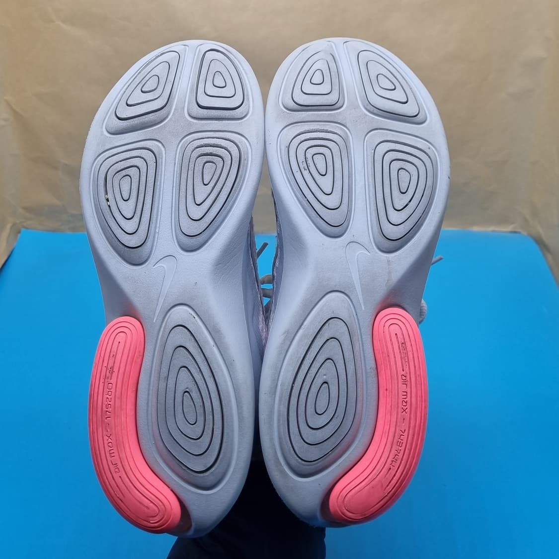 나이키 에어맥스 칸타라 운동화250  상품이미지3