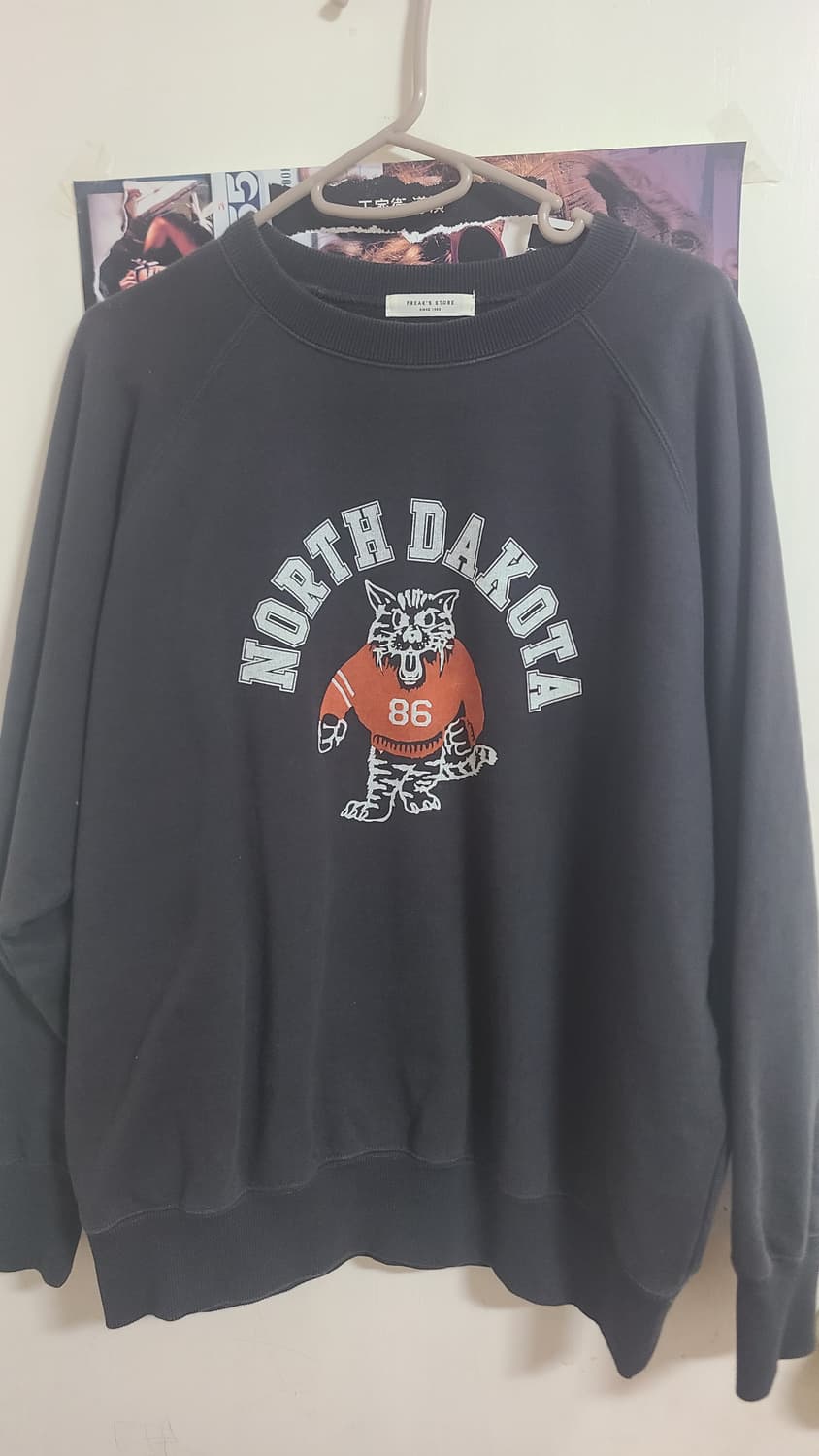 프릭스스토어 맨투맨  상품이미지1