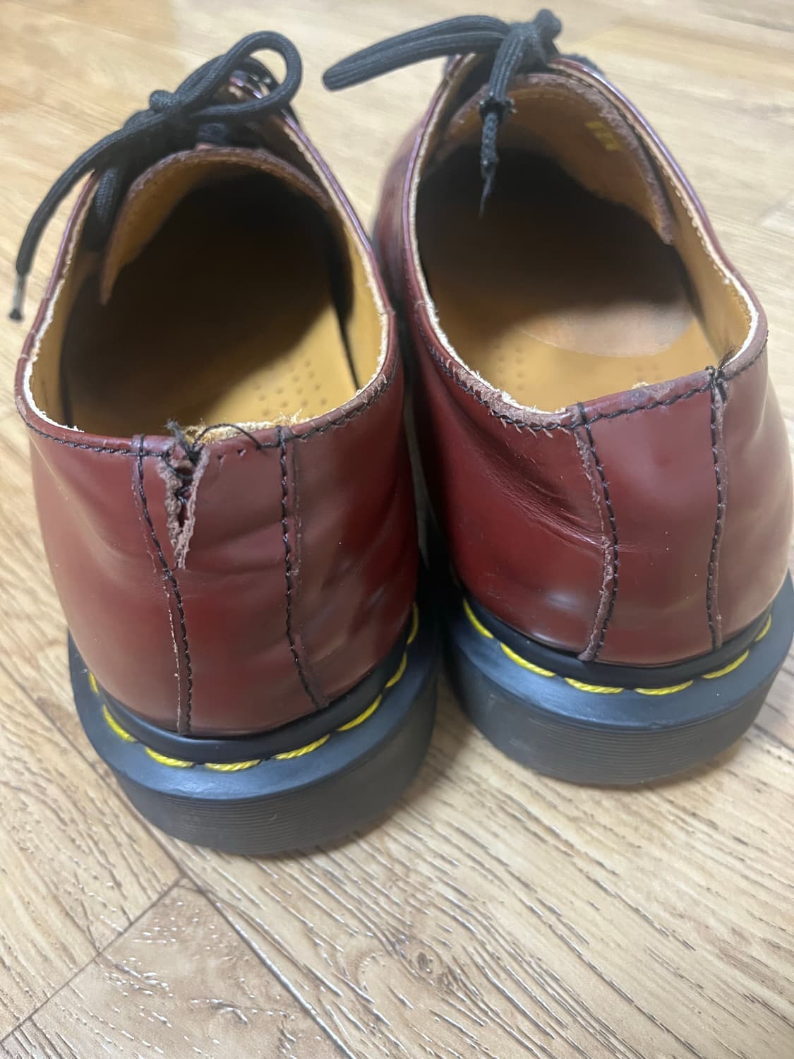 닥터마틴 1461 3홀 체리레드 270 상품이미지2