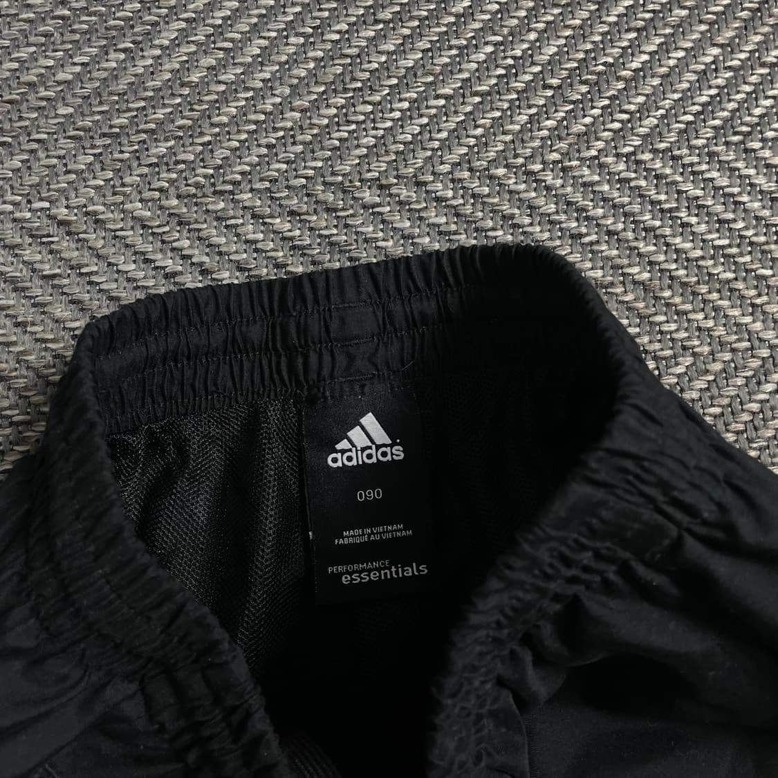 아디다스 에센셜 이너메쉬 우븐 쇼츠 블랙 y 4724 상품이미지6