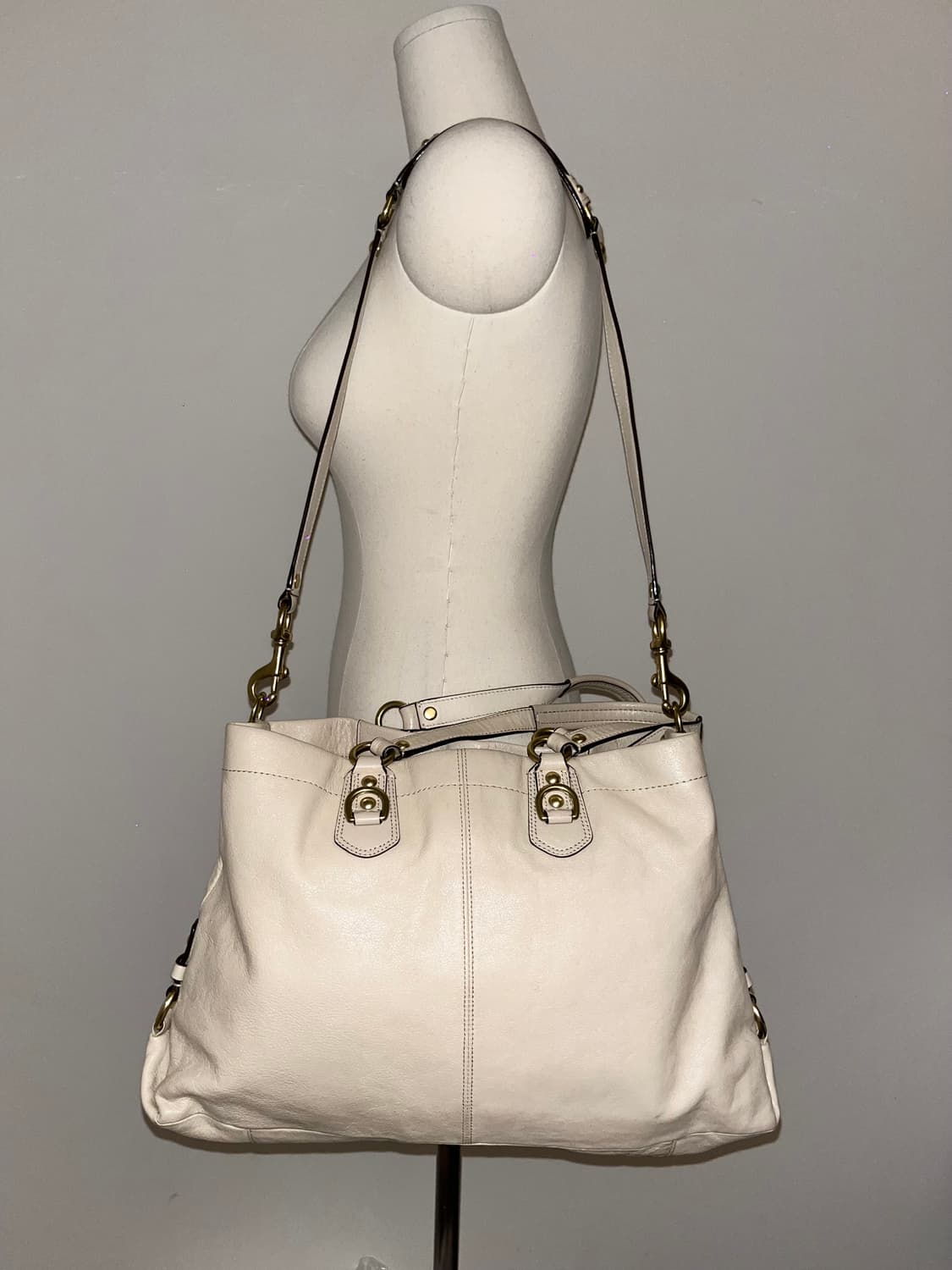 Coach Creami Shoulder bag 상품이미지5