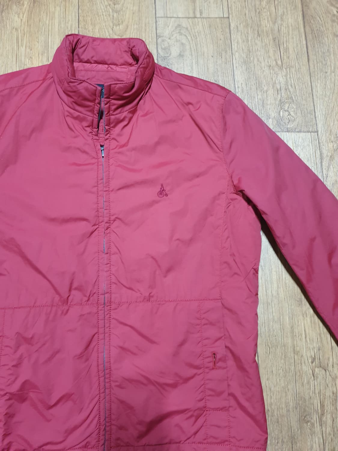 1227 빈폴 바람막이 점퍼 95 사이즈입니다 상품이미지2