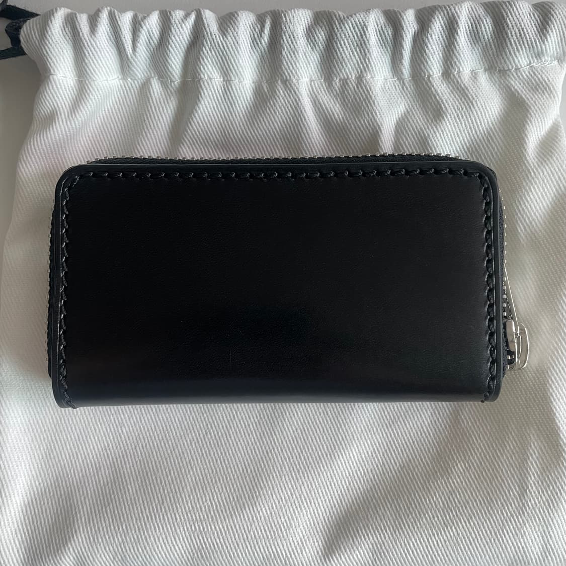 르메르 글로시 레더 카드케이스 블랙 새상품 상품이미지2