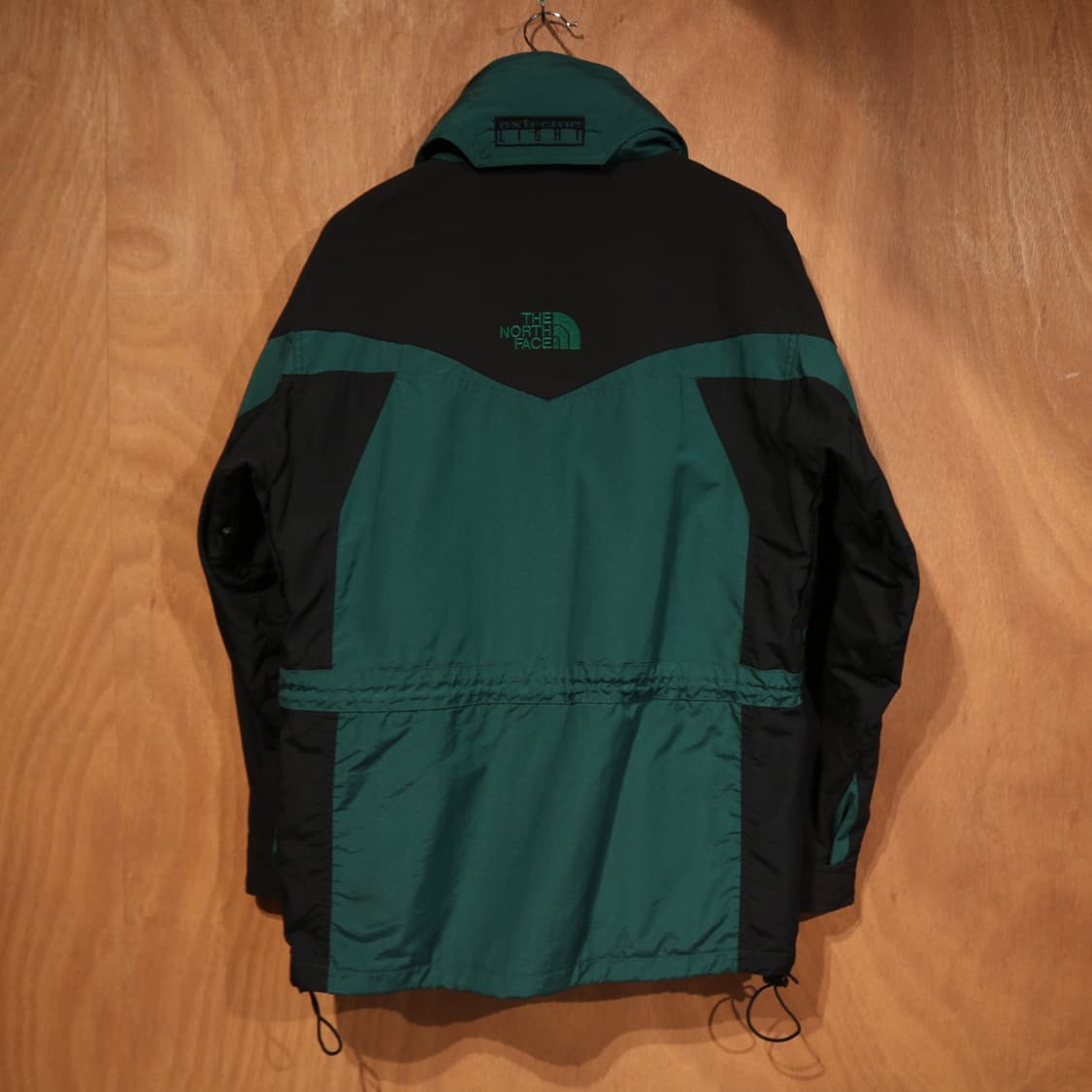 노스페이스 테크 익스트림라이트 마운틴 자켓 M 105 바람막이 상품이미지3