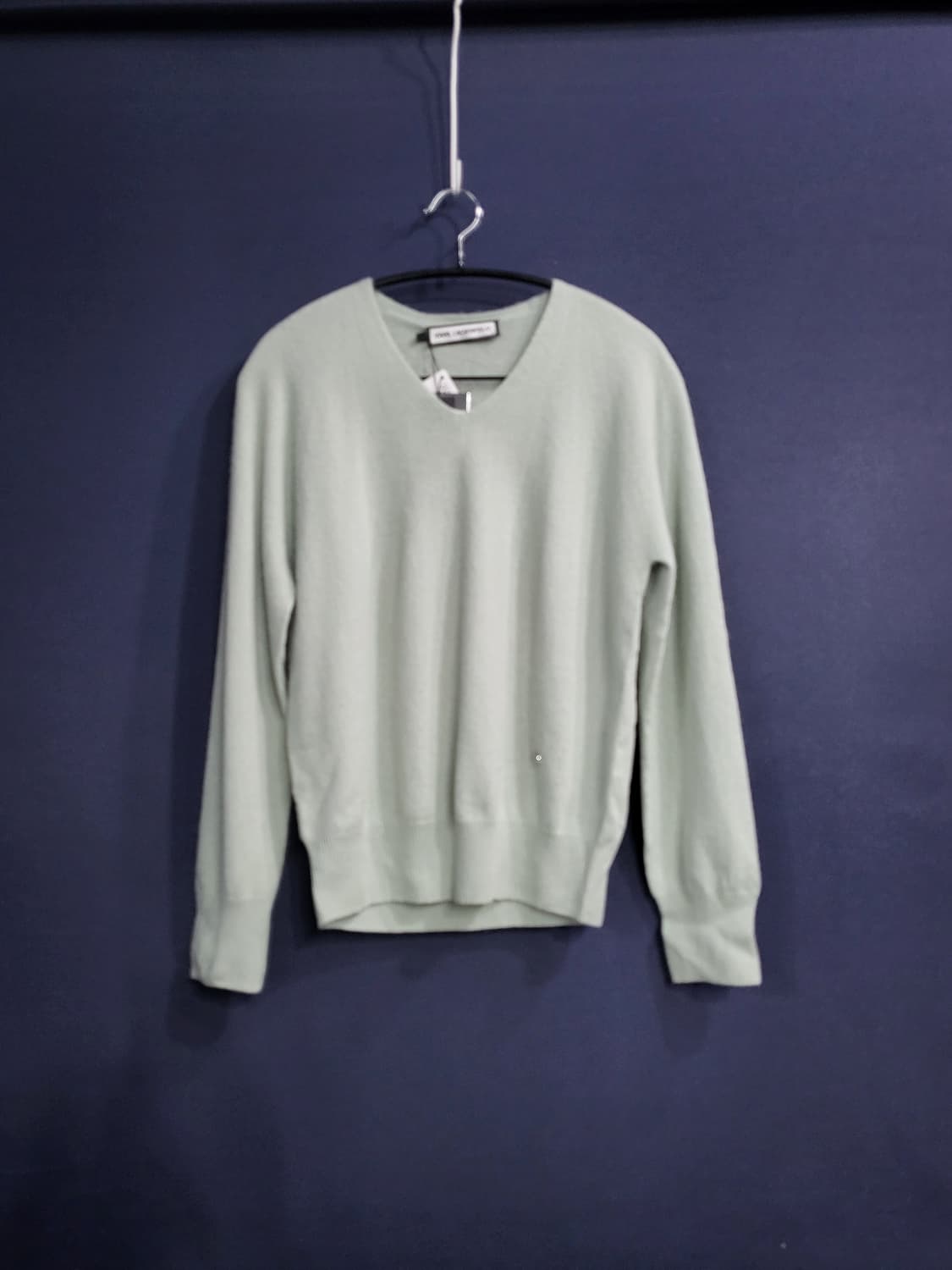 칼라거펠트 캐시미어100% 브이넥(새상품) 상품이미지1