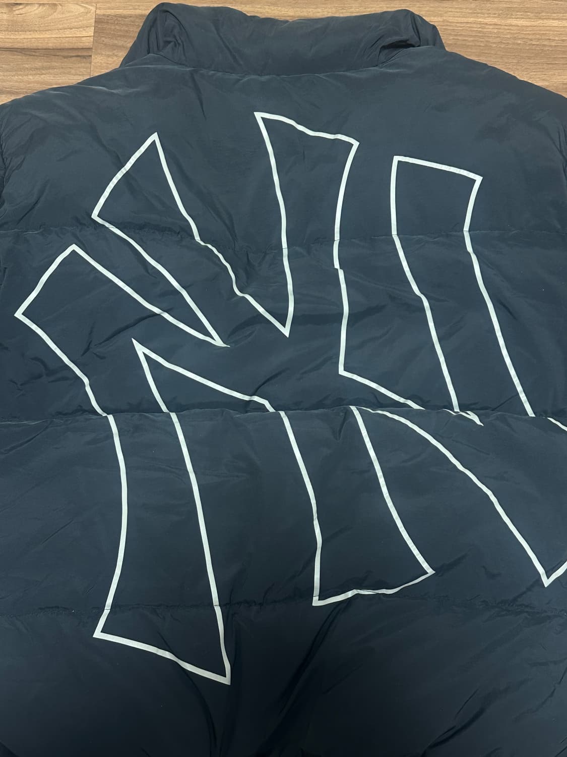 MLB 숏패딩 블랙 m 상품이미지6