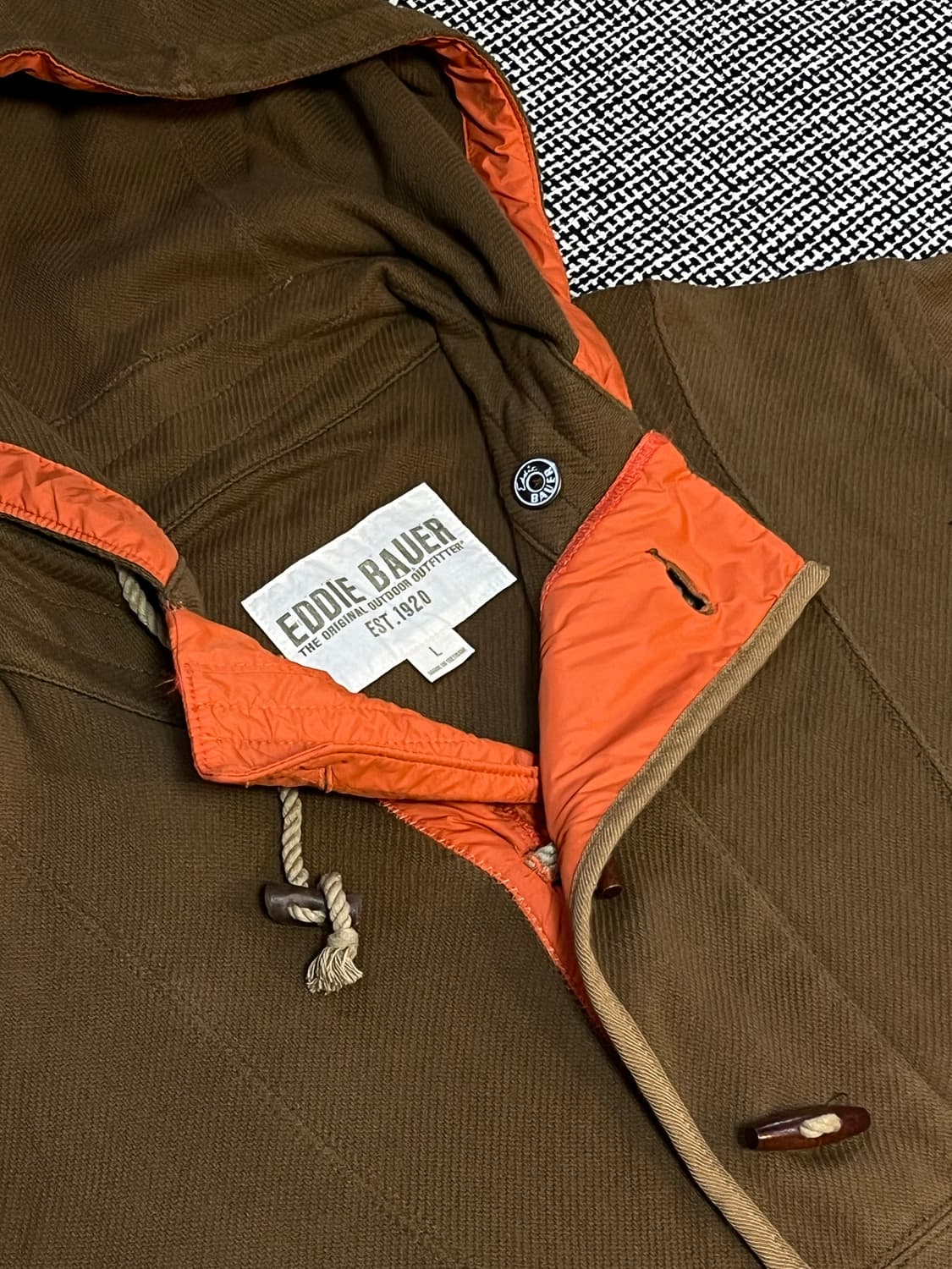 빈티지 에디바우어 더플 이노락 후드티 상품이미지1