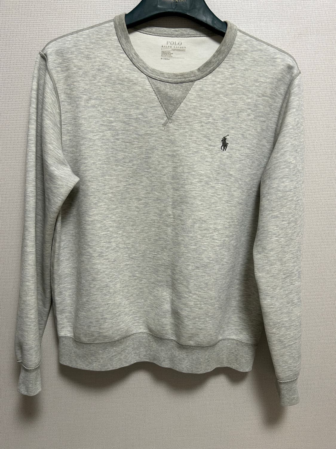 폴로 신형 맨투맨 상품이미지1