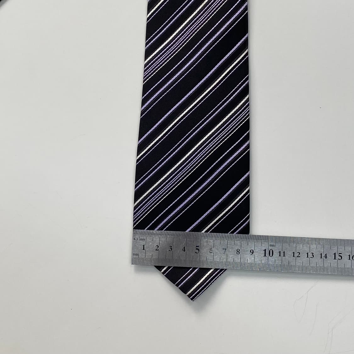 DKNY 명품 정품 넥타이 8.5cm 상품이미지8